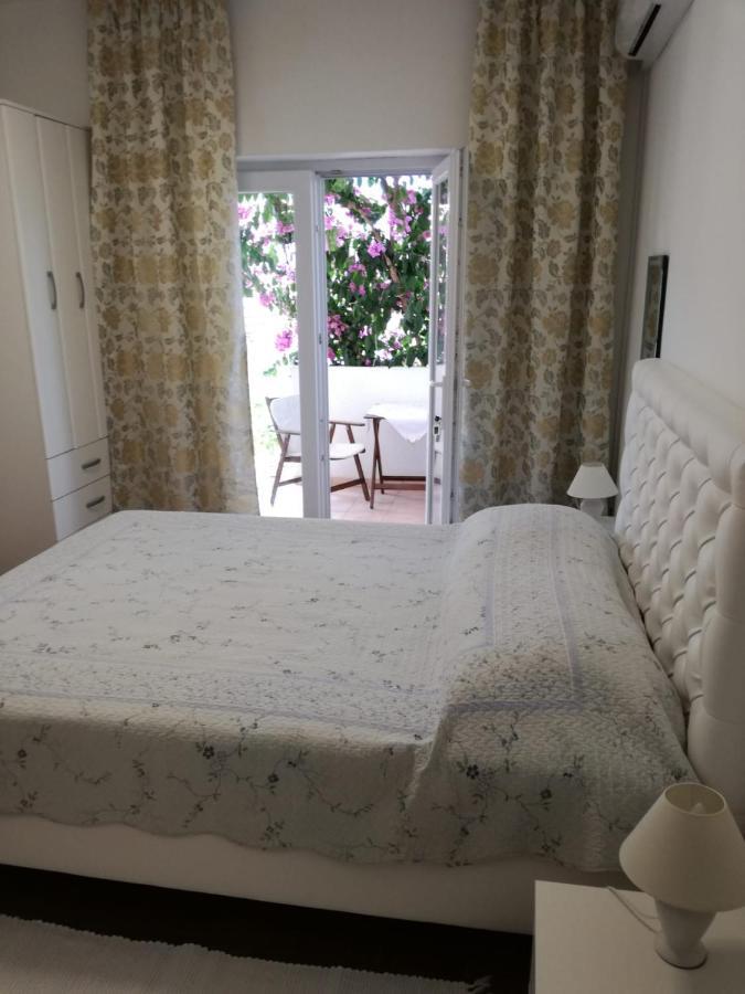 Apartmani Mladina Jelsa  Kültér fotó